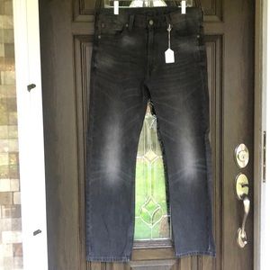 Men’s Levi’s 513 Jeans